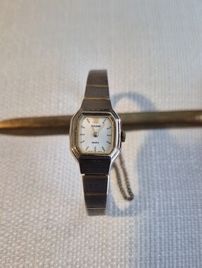 Pulsar Ladies Quartz Bracelet Watch